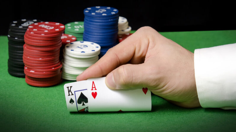 striking poker hand slang