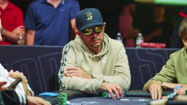 wsop 2022 jeffrey farnes takes main event lead while smith zhang and lococo fall