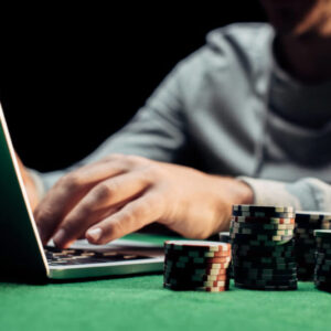 whats so good about multi tabling in online poker
